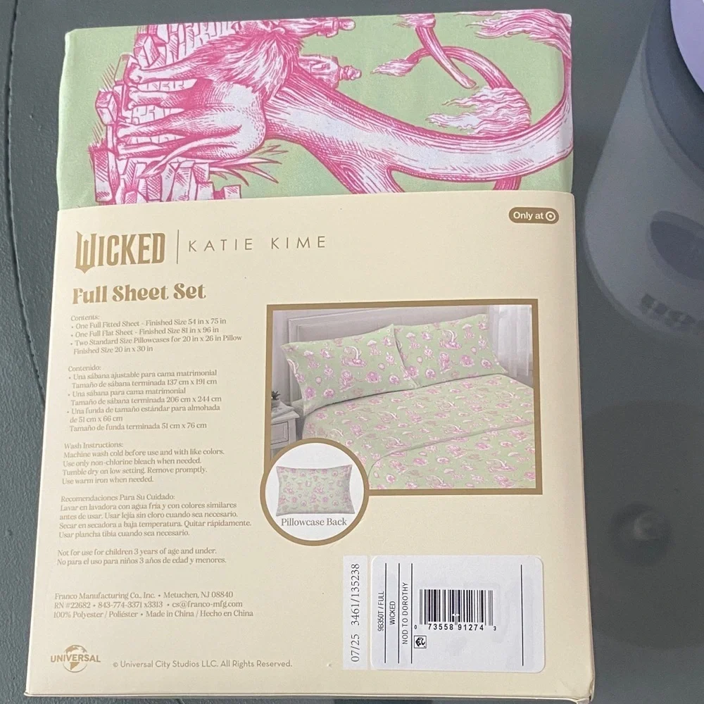 Wicked Full Sheet Set - Green and Pink